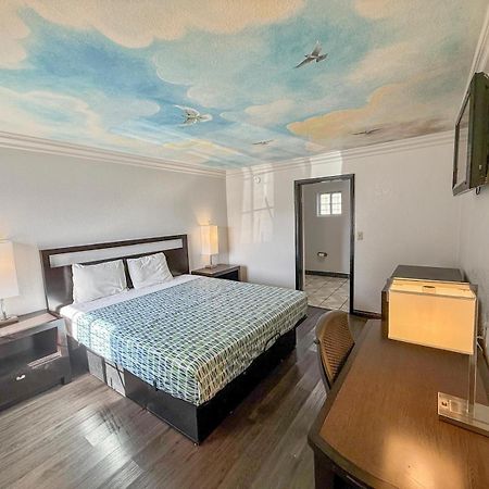 Super 7 Motel - Anaheim Packing District & Disneyland Екстер'єр фото
