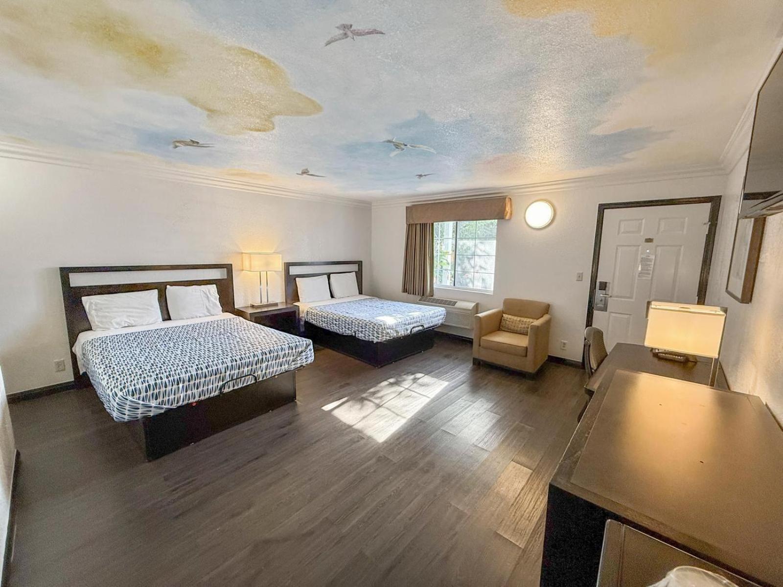 Super 7 Motel - Anaheim Packing District & Disneyland Екстер'єр фото