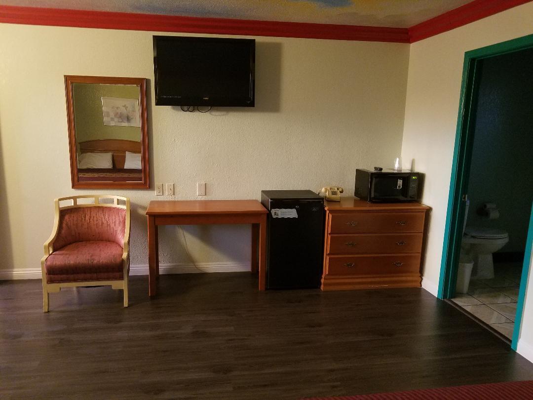 Super 7 Motel - Anaheim Packing District & Disneyland Екстер'єр фото
